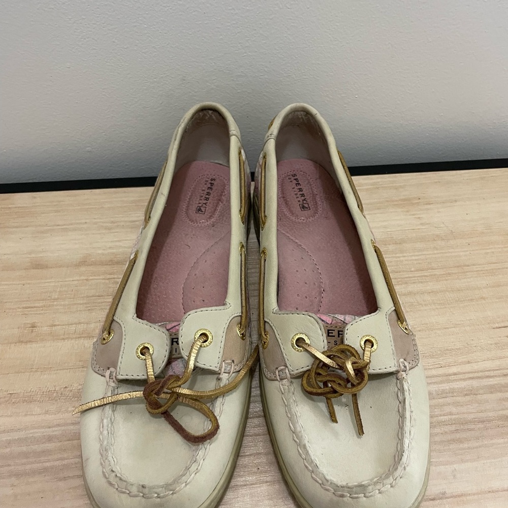 Sperry Women's Cream Boat Shoes